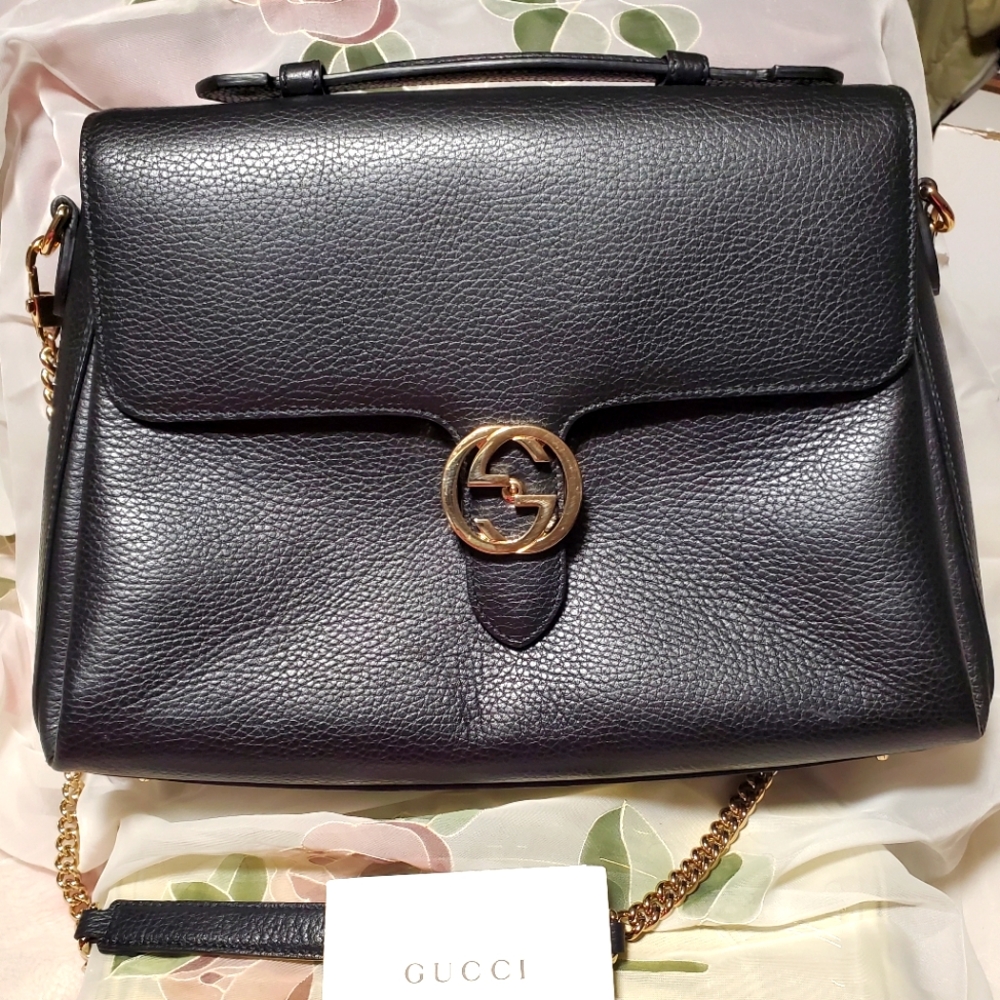 Used. Like new condition.  Gucci bag Large